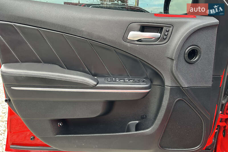 Седан Dodge Charger 2018 в Коломые