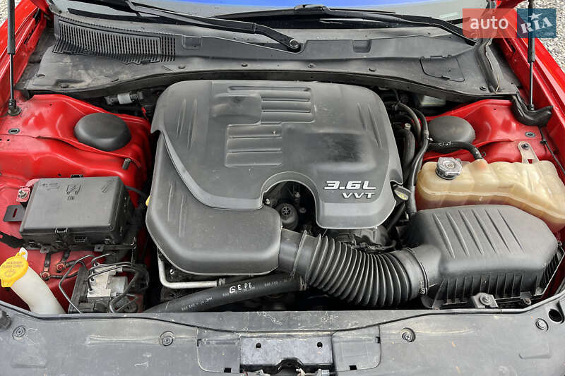 Седан Dodge Charger 2018 в Коломые