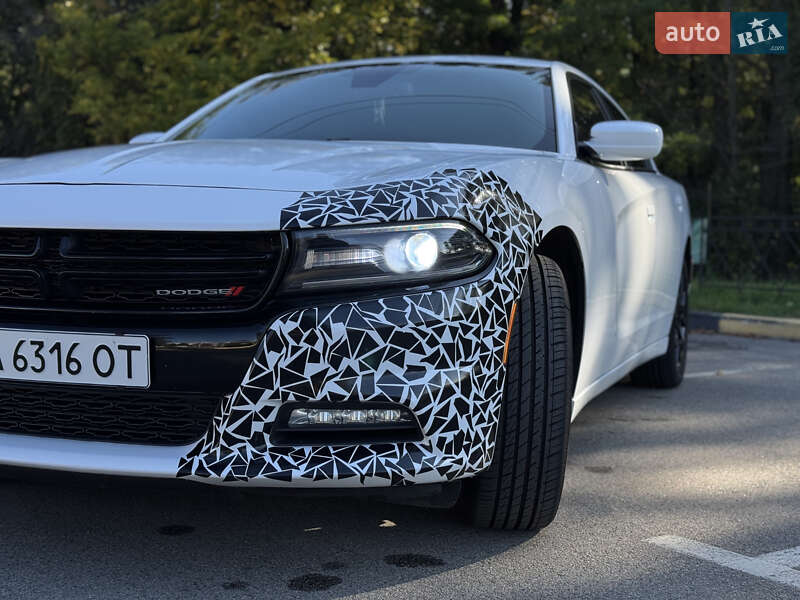 Седан Dodge Charger 2016 в Киеве фото 6 Седан Dodge Charger 2016 в Киеве