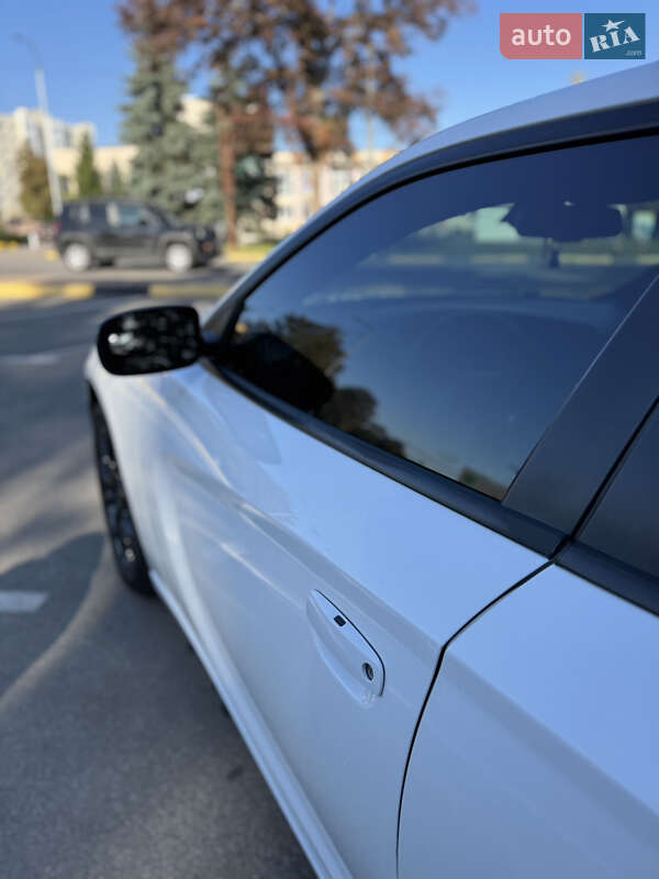 Седан Dodge Charger 2016 в Киеве фото 27 Седан Dodge Charger 2016 в Киеве