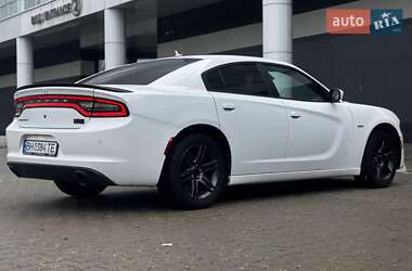 Седан Dodge Charger 2016 в 