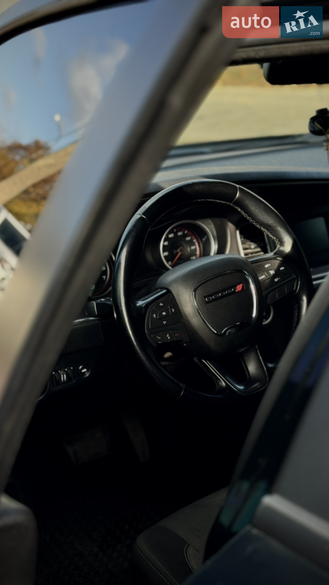 2016 Dodge Charger - мініатюра 11