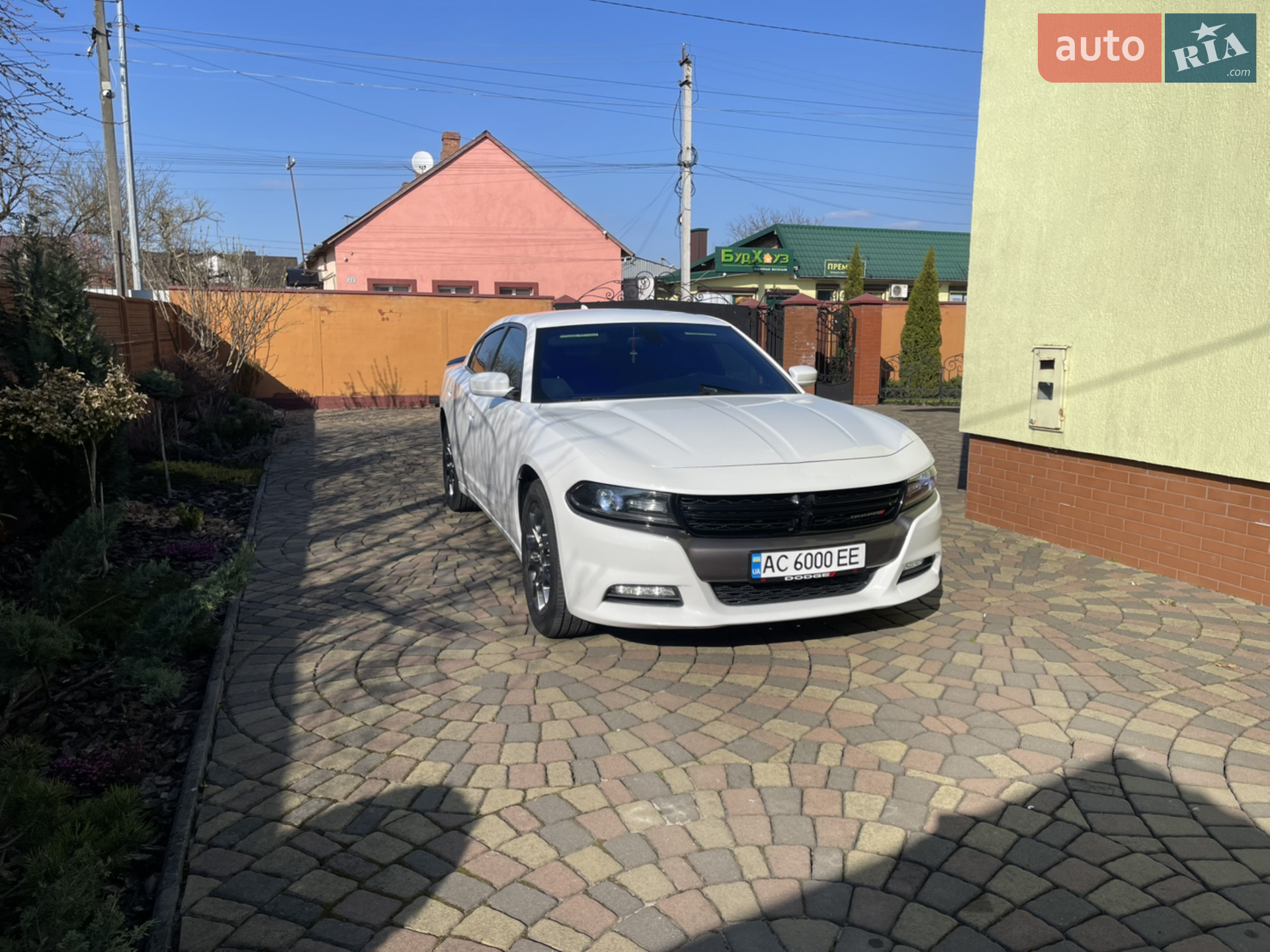 2016 Dodge Charger - мініатюра 2