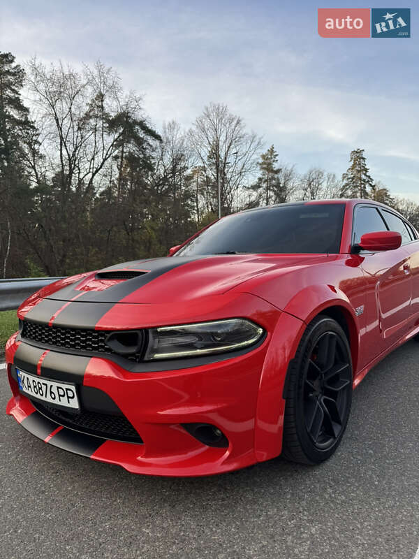 Седан Dodge Charger 2016 в Киеве