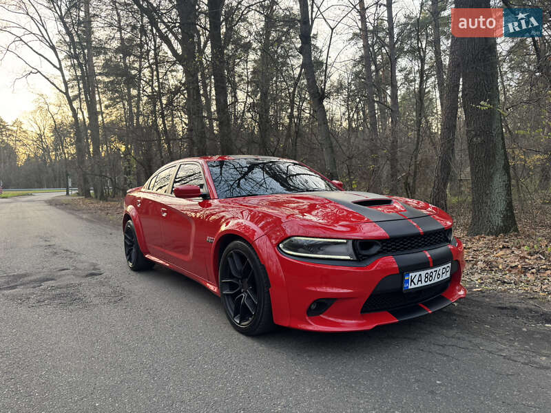 Седан Dodge Charger 2016 в Киеве