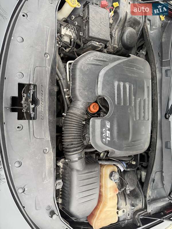 Седан Dodge Charger 2017 в Одесі фото 40 Седан Dodge Charger 2017 в Одесі