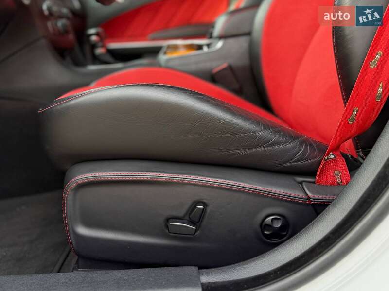 Седан Dodge Charger 2018 в Киеве