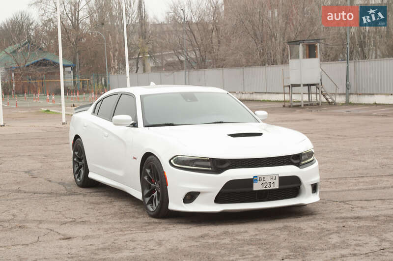 Седан Dodge Charger 2021 в Николаеве