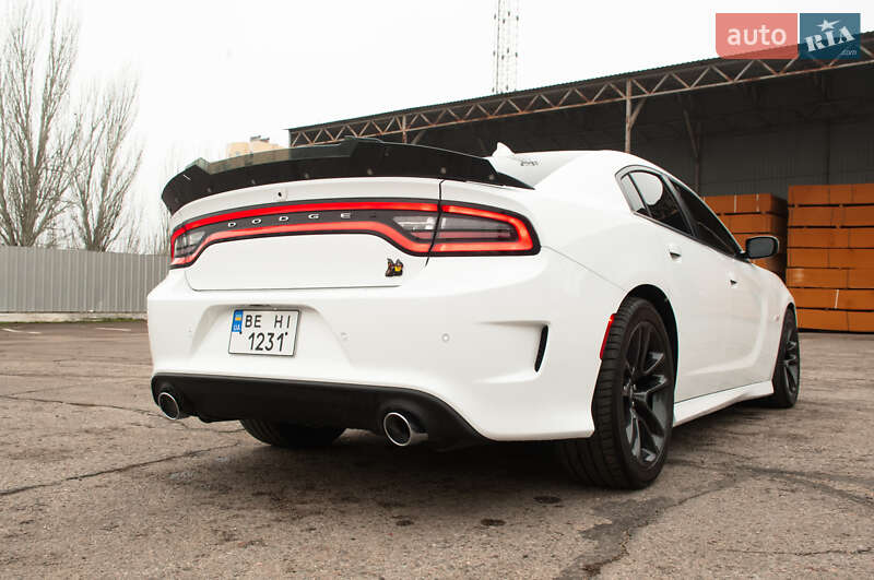 Седан Dodge Charger 2021 в Николаеве
