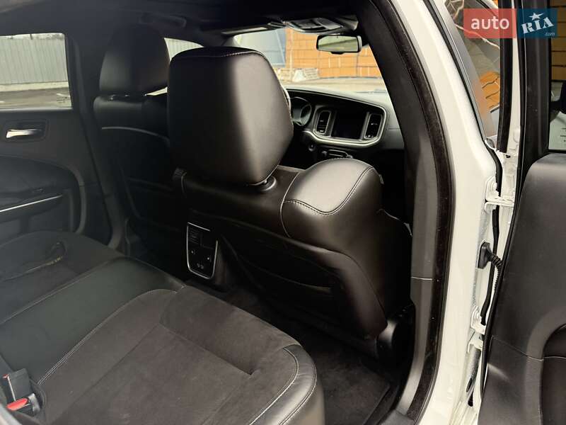 Седан Dodge Charger 2021 в Николаеве