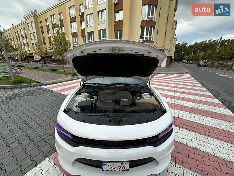 Седан Dodge Charger 2015 в Києві фото 51 Седан Dodge Charger 2015 в Києві