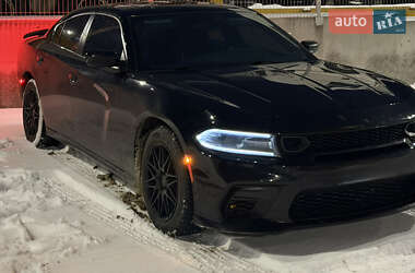 Седан Dodge Charger 2020 в Львове