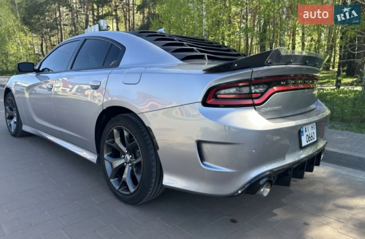 2017 Dodge Charger - мініатюра 19