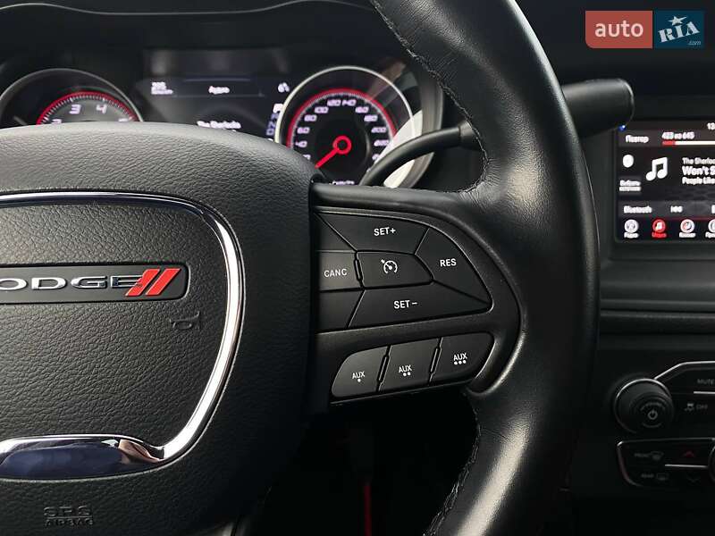 Седан Dodge Charger 2019 в Киеве