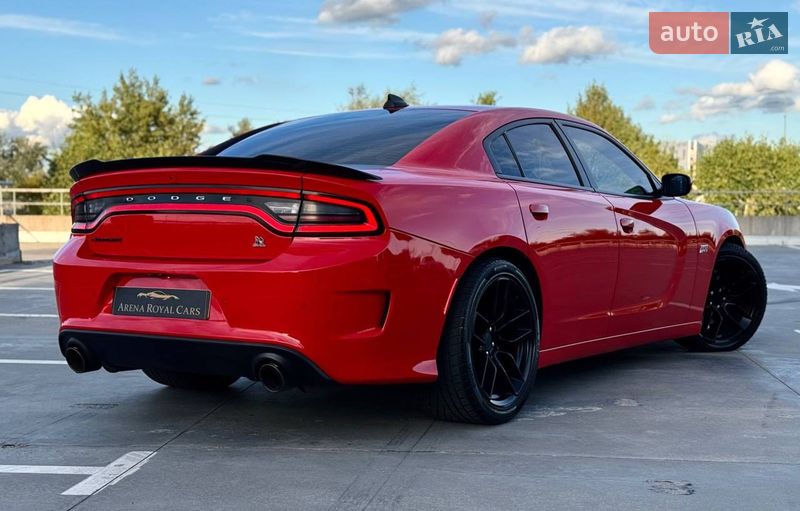 Седан Dodge Charger 2017 в Киеве