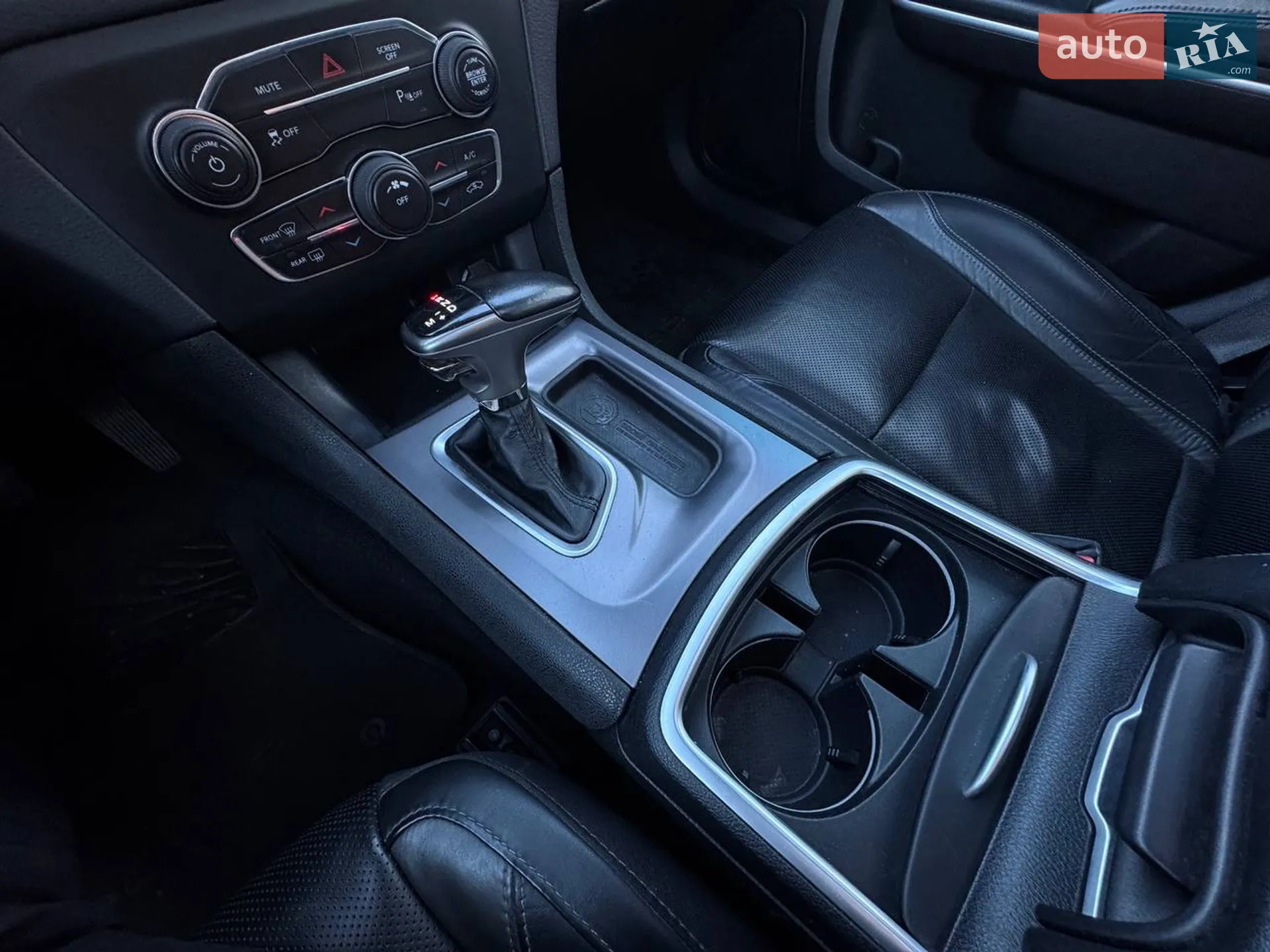 2020 Dodge Charger - мініатюра 24