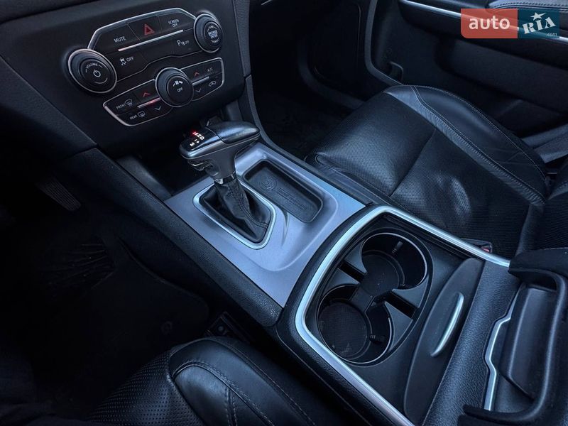 Седан Dodge Charger 2020 в Киеве
