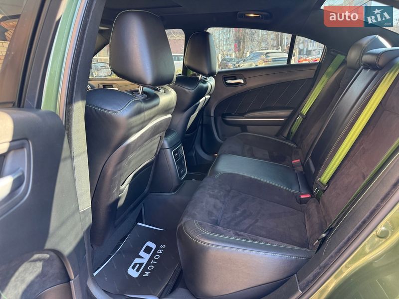 Седан Dodge Charger 2019 в Киеве