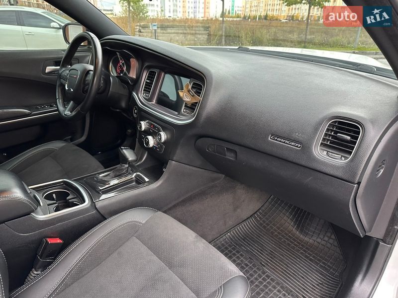 Седан Dodge Charger 2015 в Києві
