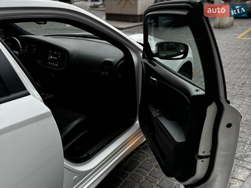 Седан Dodge Charger 2020 в Києві