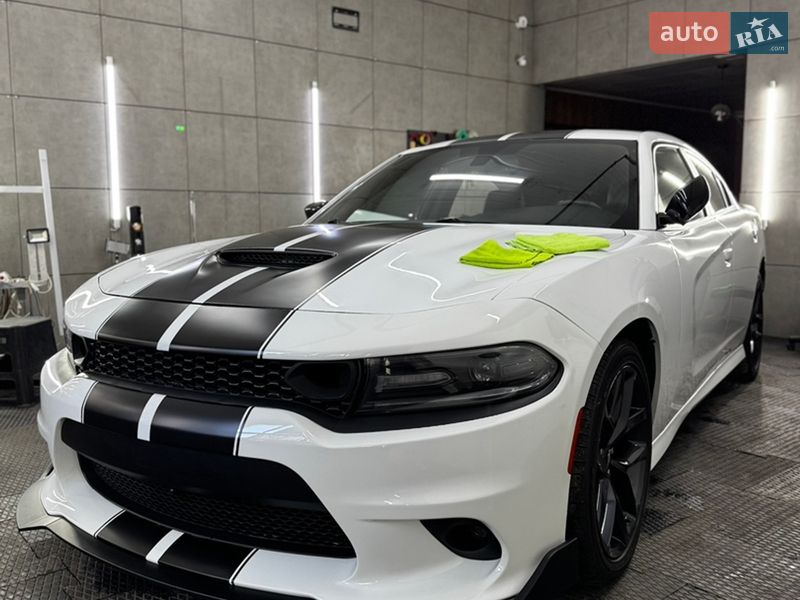 Седан Dodge Charger 2020 в Києві