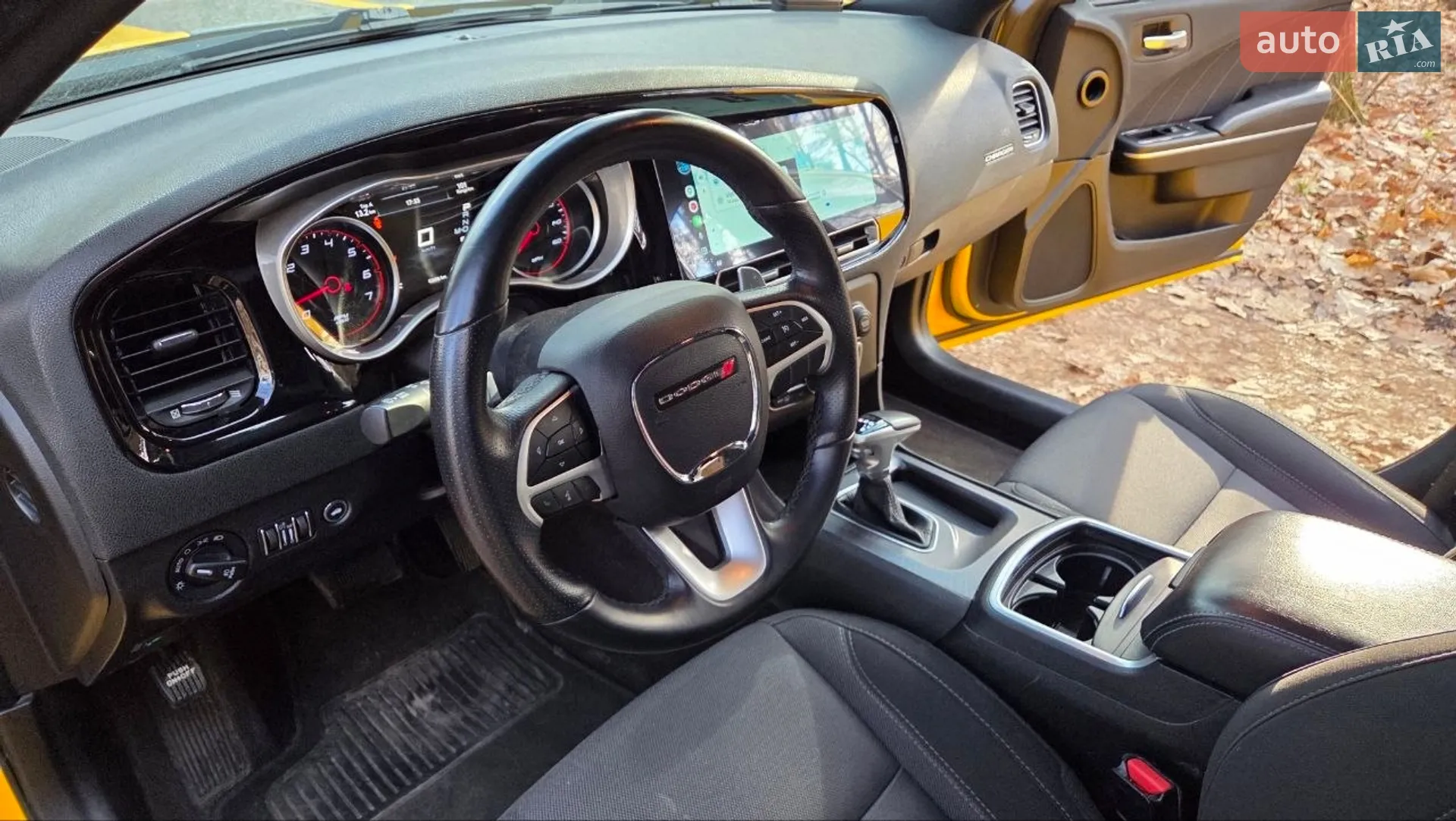2017 Dodge Charger - мініатюра 12