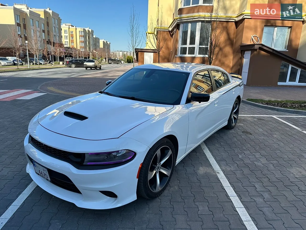 2015 Dodge Charger - мініатюра 25