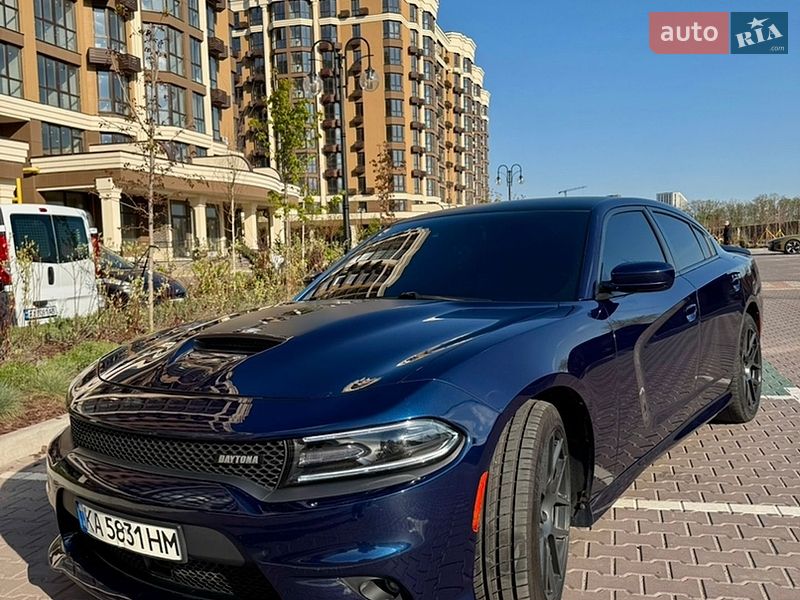 Седан Dodge Charger 2017 в Киеве