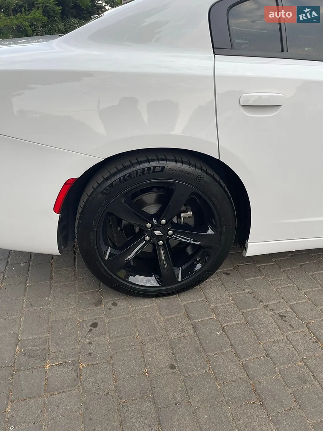 2018 Dodge Charger - мініатюра 17