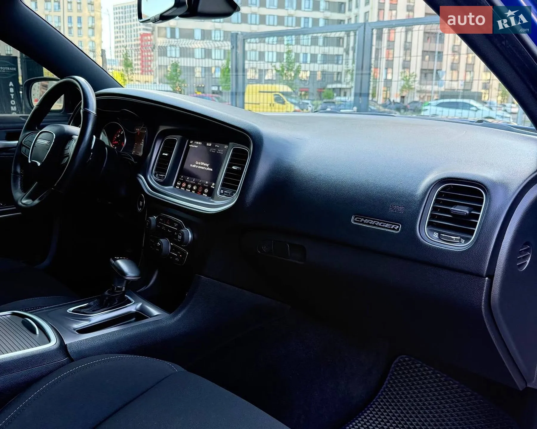 2020 Dodge Charger - мініатюра 19