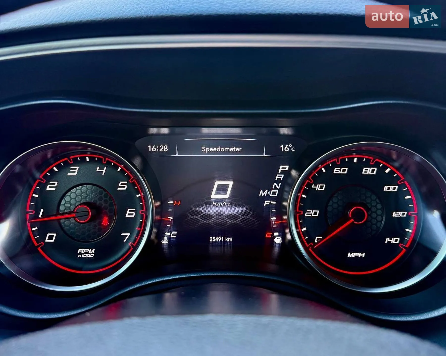 2020 Dodge Charger - мініатюра 29