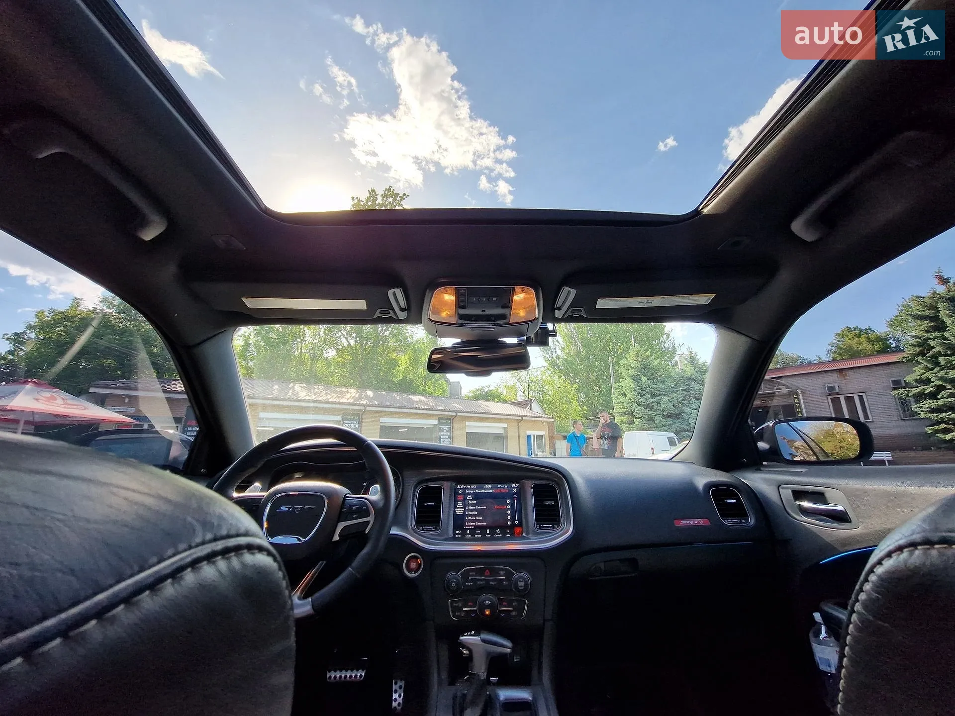 2017 Dodge Charger - мініатюра 24