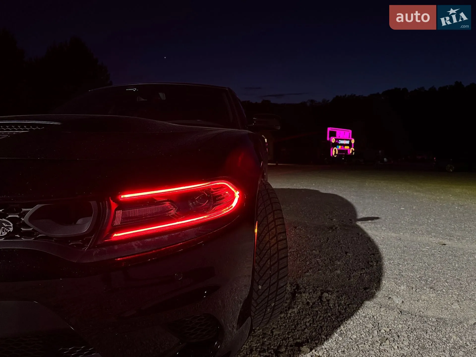 2017 Dodge Charger - мініатюра 38