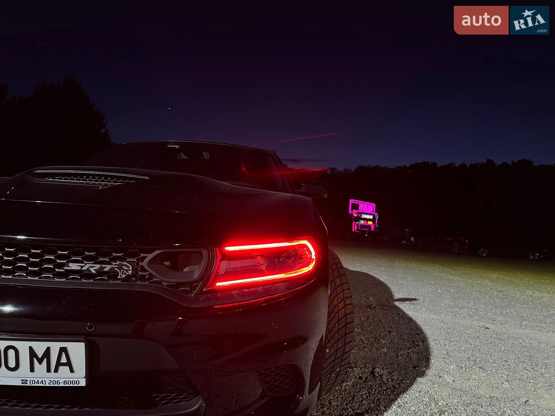 2017 Dodge Charger - мініатюра 40