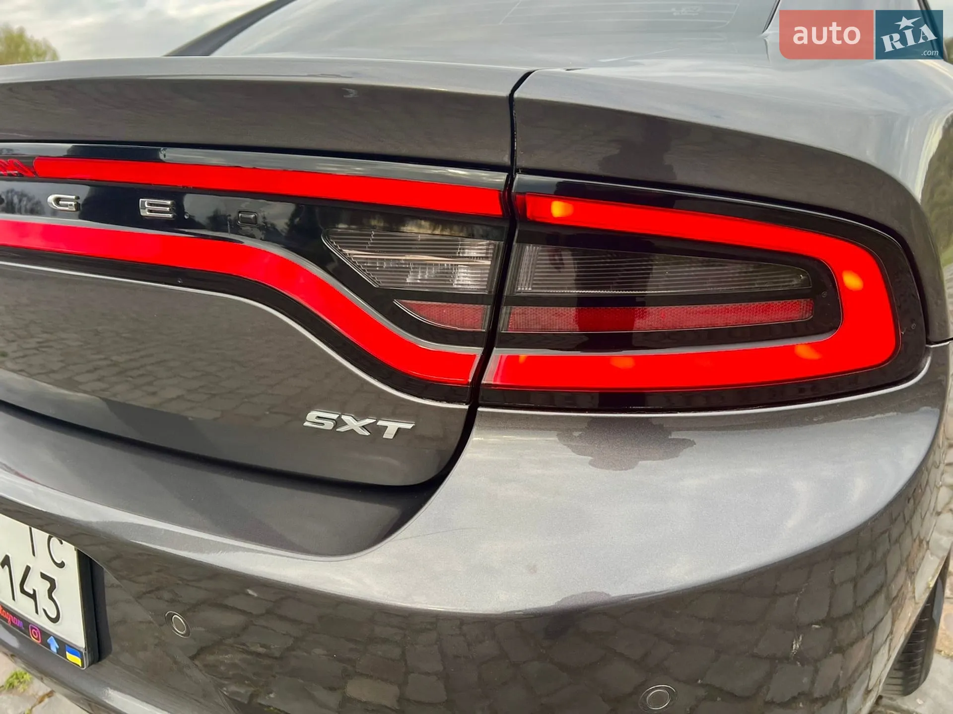 2017 Dodge Charger - мініатюра 36