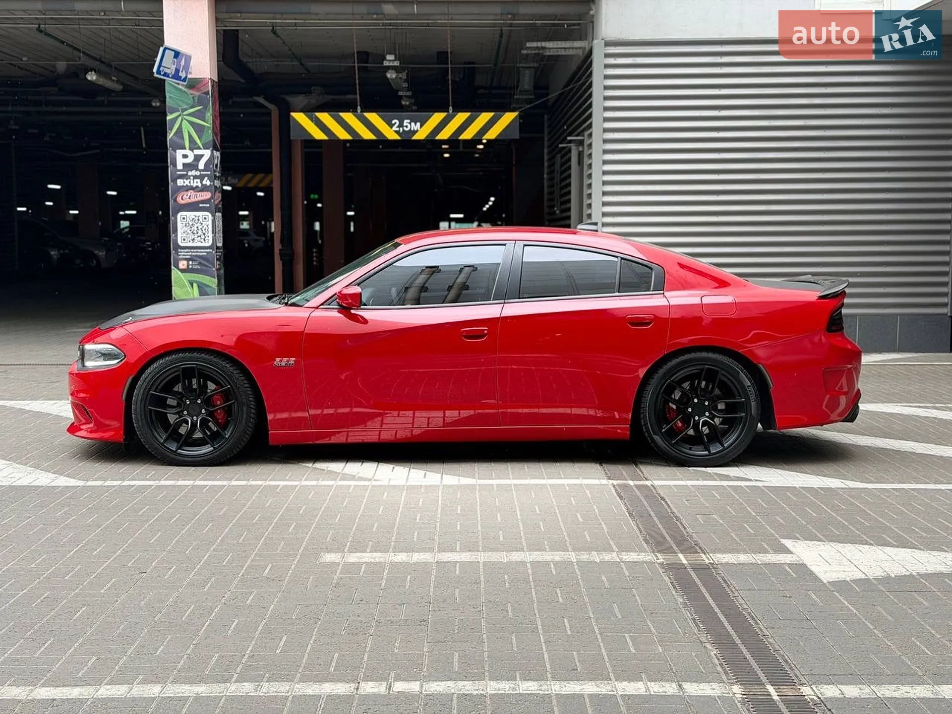 2017 Dodge Charger - мініатюра 4