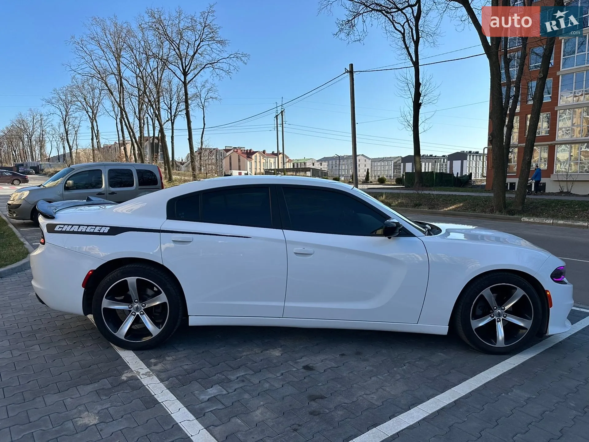 2015 Dodge Charger - мініатюра 8