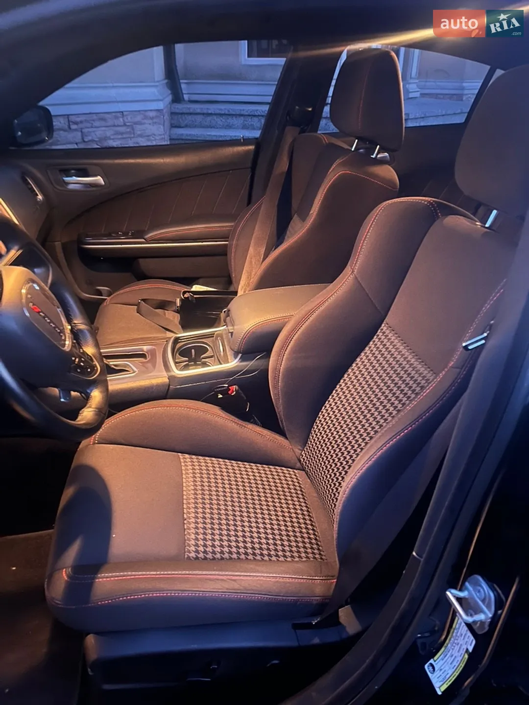 2018 Dodge Charger - мініатюра 6