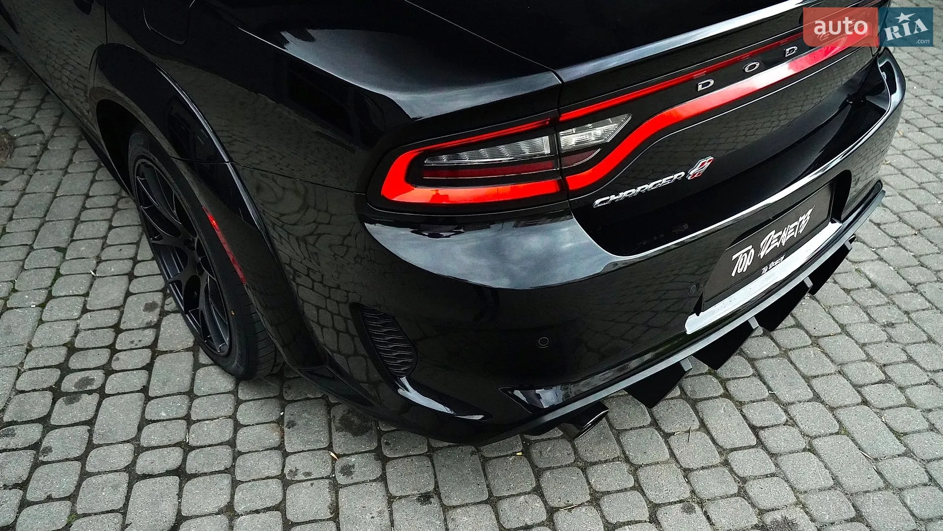 2021 Dodge Charger - мініатюра 17