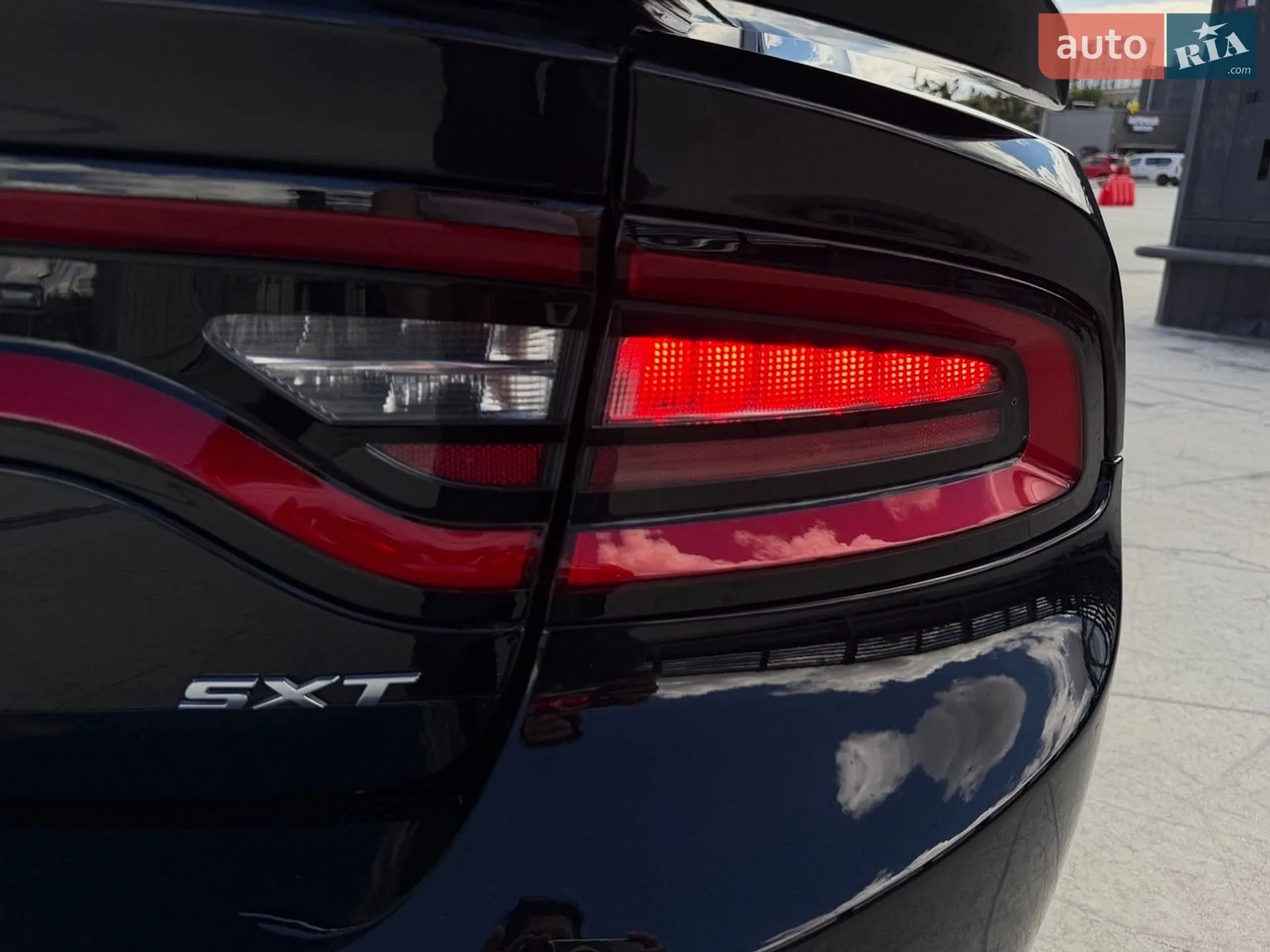 2016 Dodge Charger - мініатюра 9