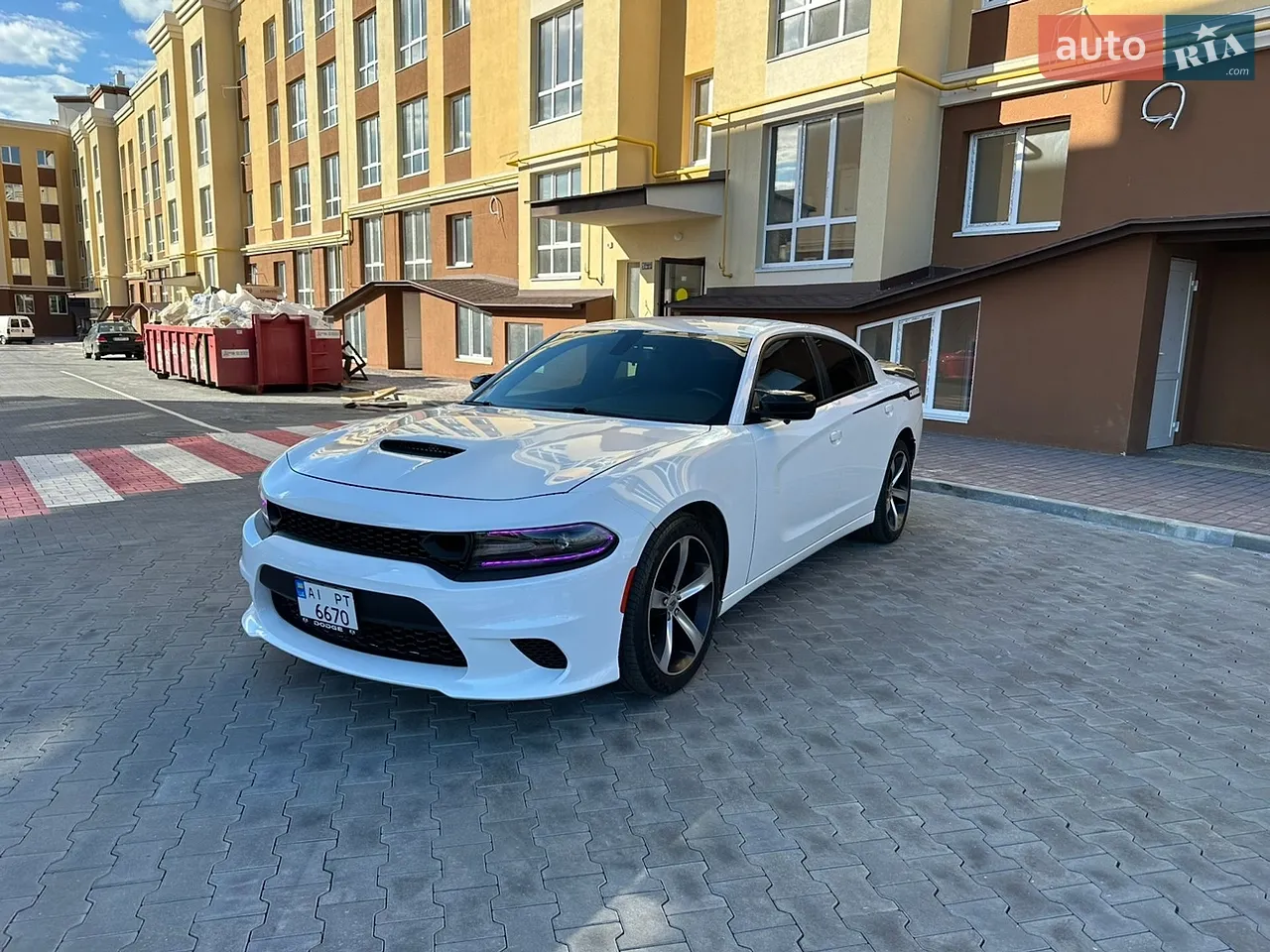 2015 Dodge Charger - мініатюра 28