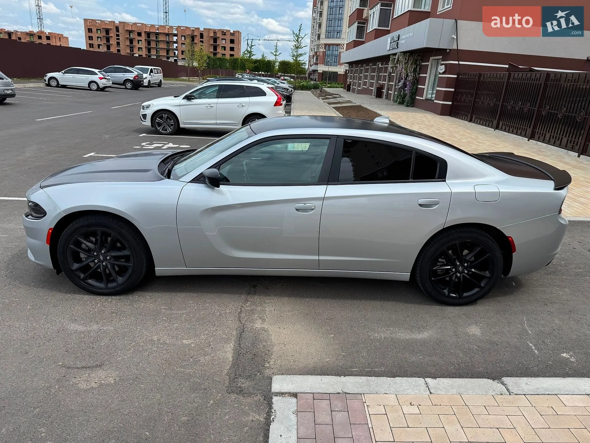 2022 Dodge Charger - мініатюра 8