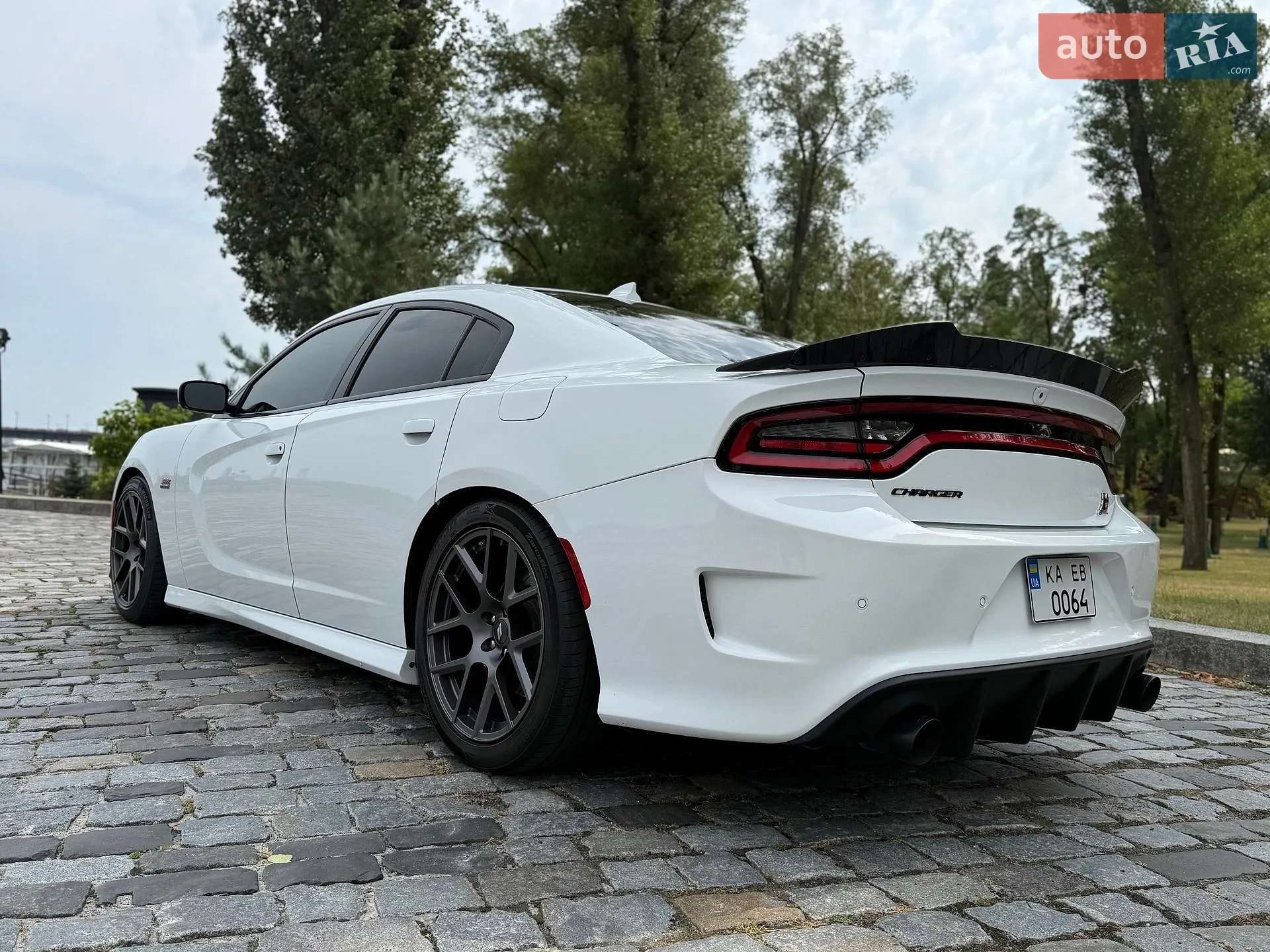 2018 Dodge Charger - мініатюра 14