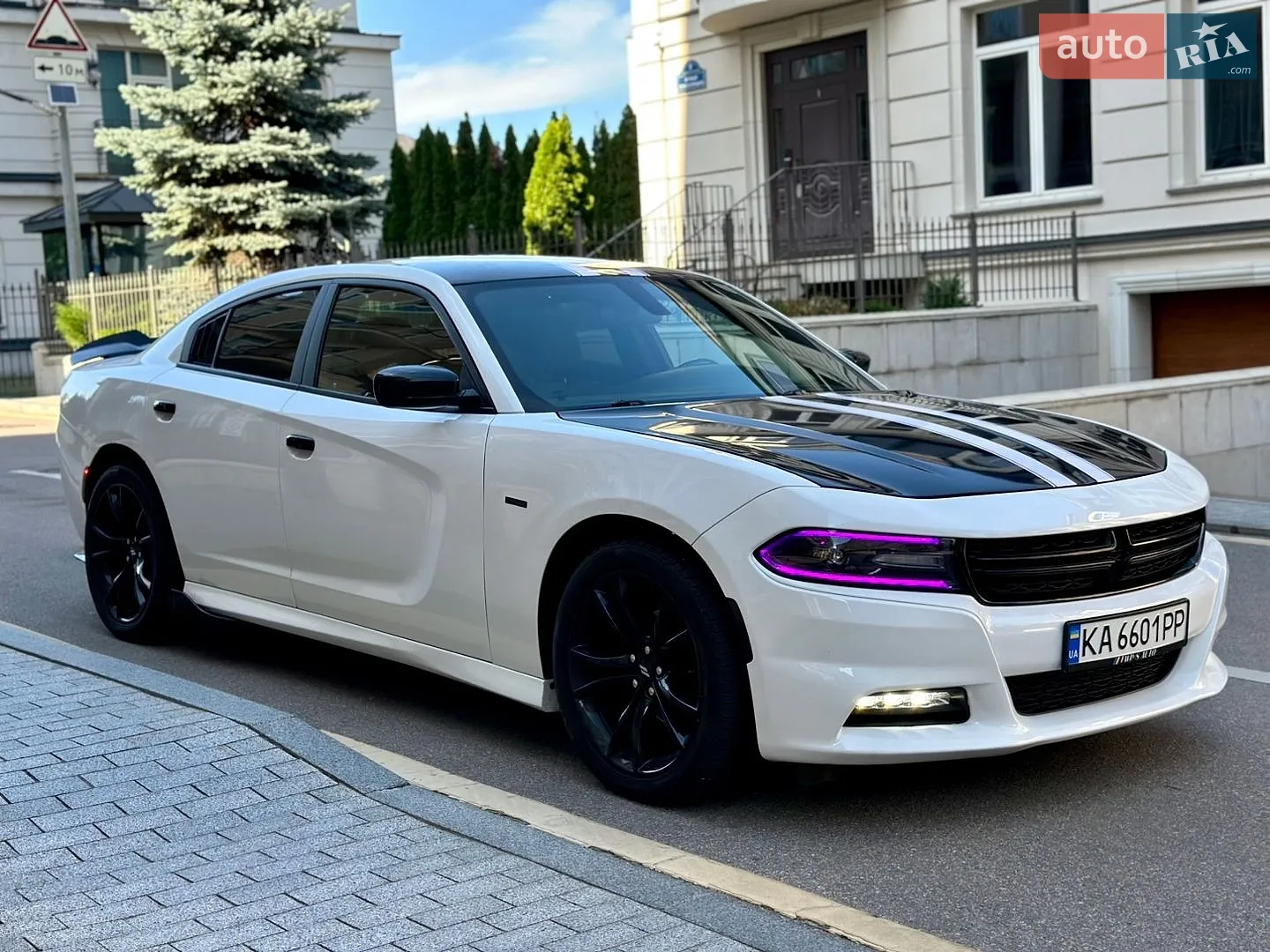 2018 Dodge Charger - мініатюра 9
