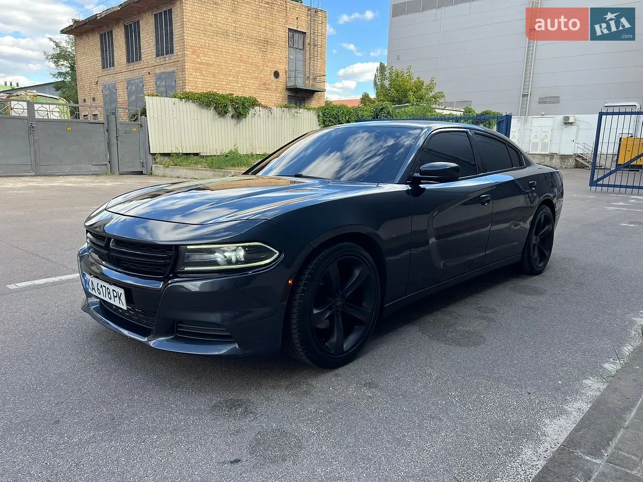 2015 Dodge Charger - мініатюра 16
