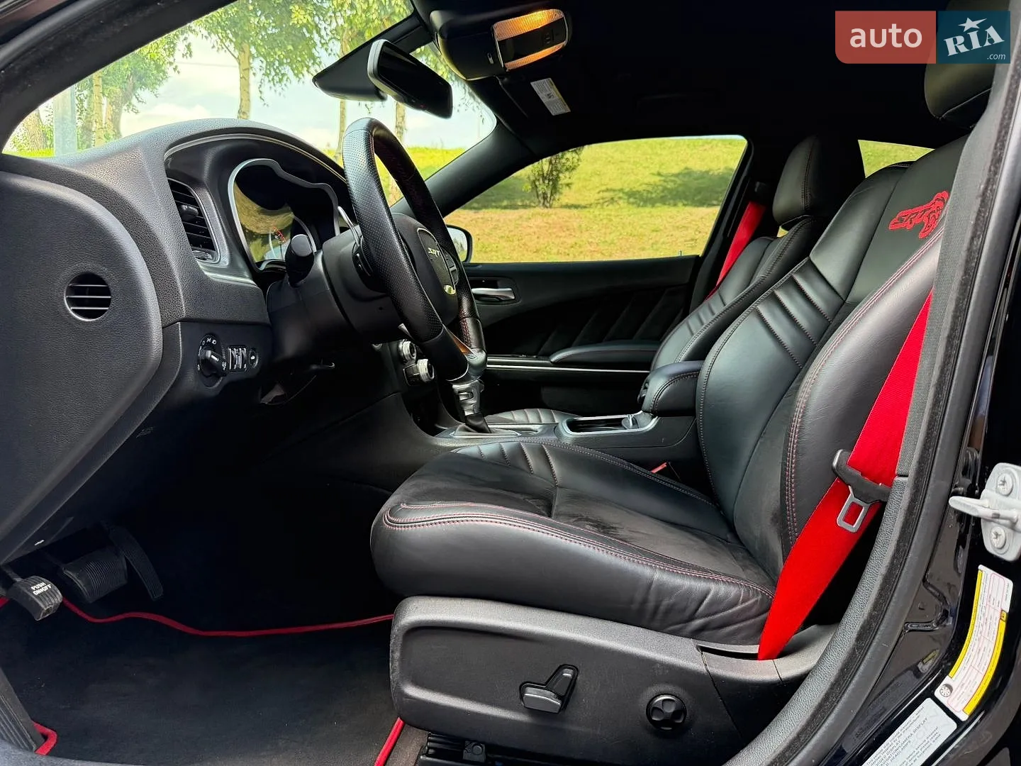 2016 Dodge Charger - мініатюра 37