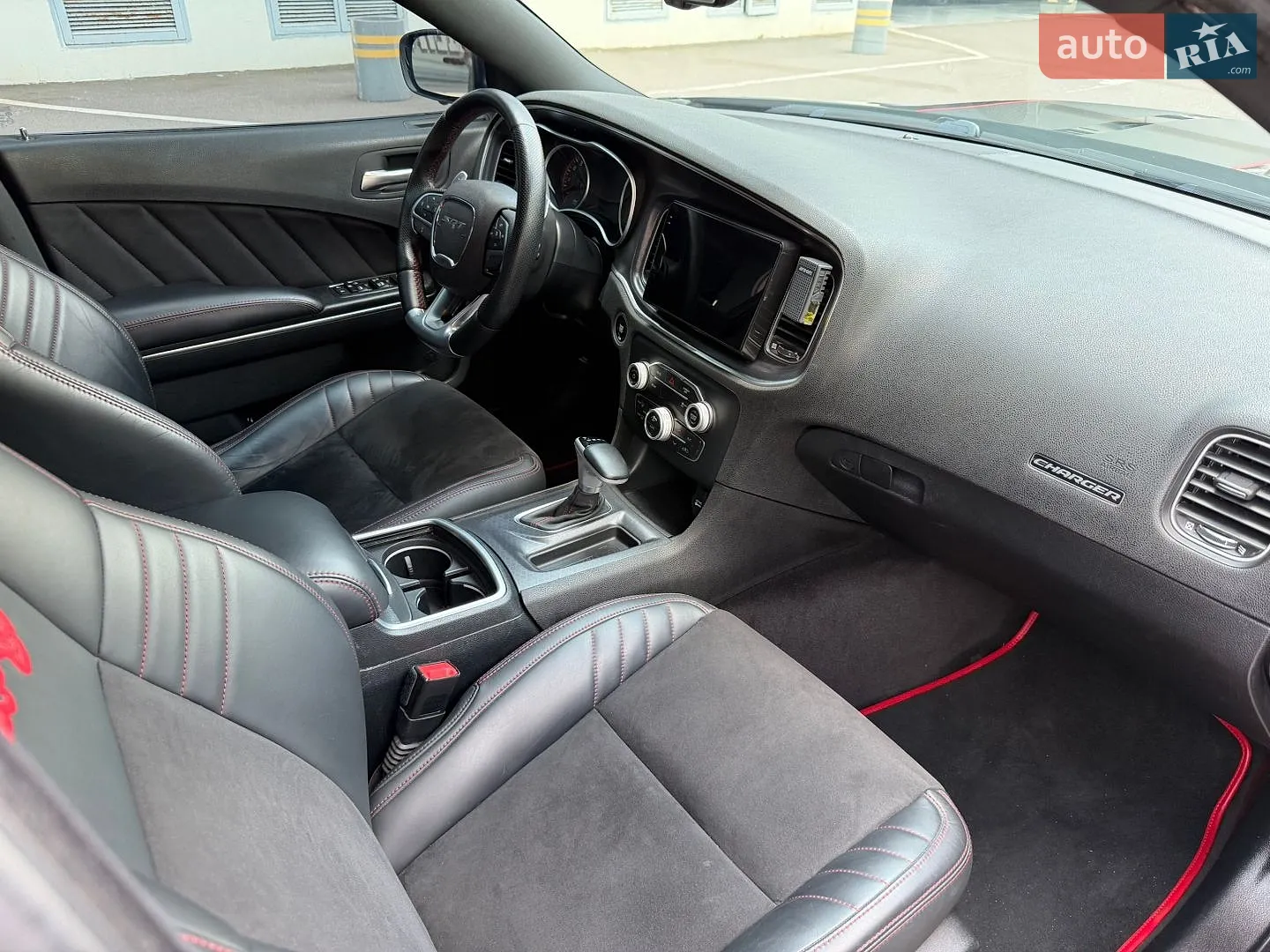 2016 Dodge Charger - мініатюра 42