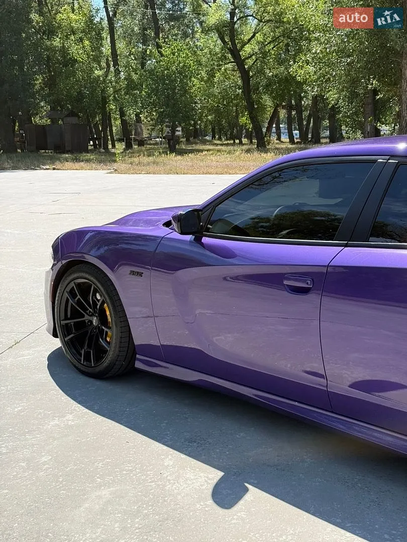 2018 Dodge Charger - мініатюра 23