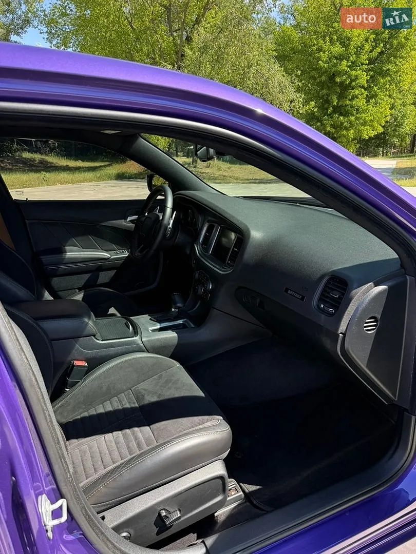 2018 Dodge Charger - мініатюра 30