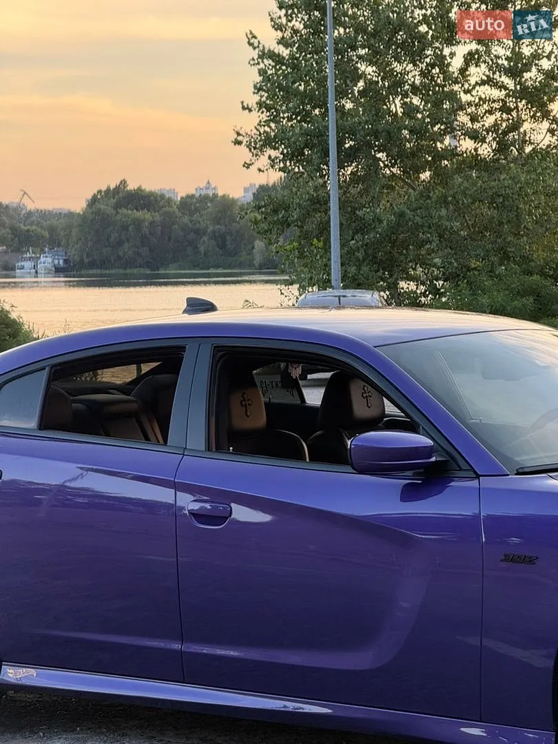 2018 Dodge Charger - мініатюра 55